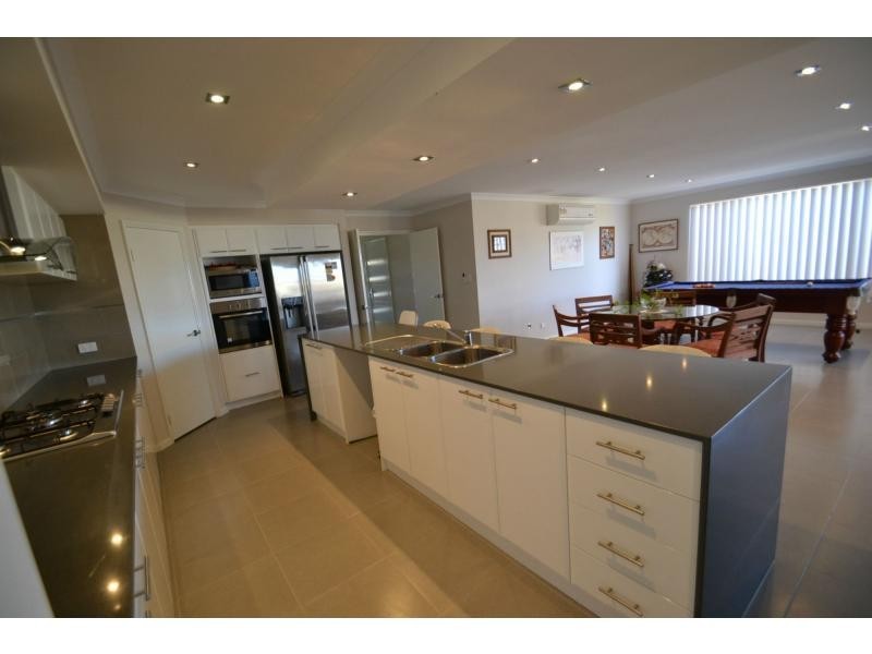 7 Portaferry Gardens, Ridgewood WA 6030