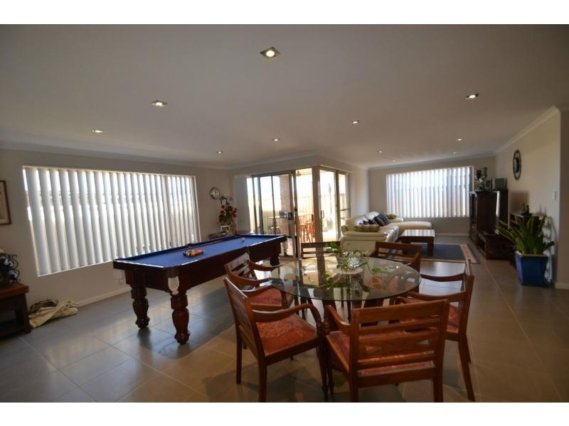 7 Portaferry Gardens, Ridgewood WA 6030