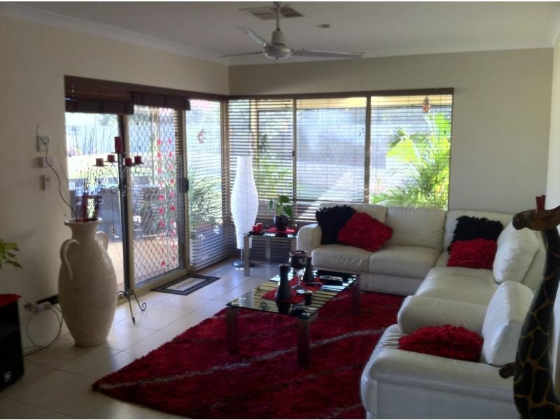 5 Milne Court, Ocean Reef WA 6027