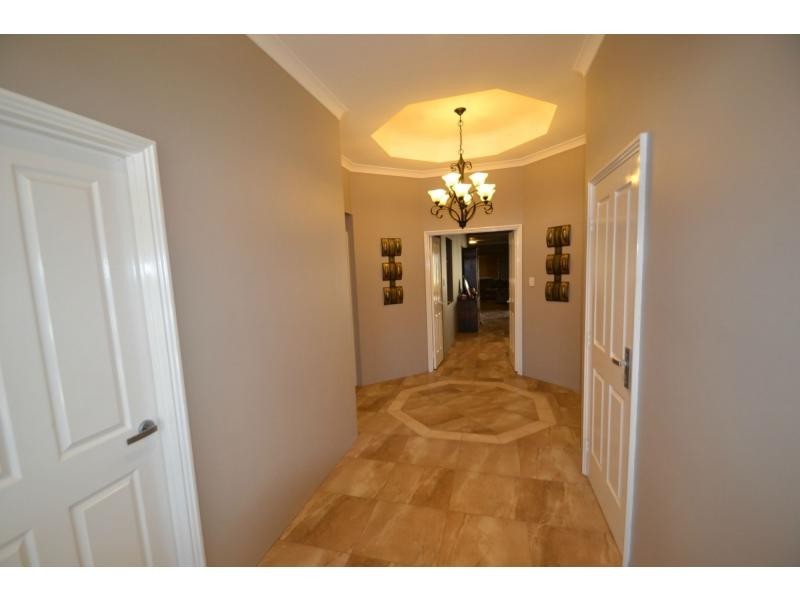 62 Galileo Avenue, Tapping WA 6065