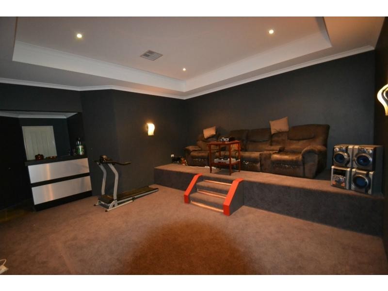 62 Galileo Avenue, Tapping WA 6065