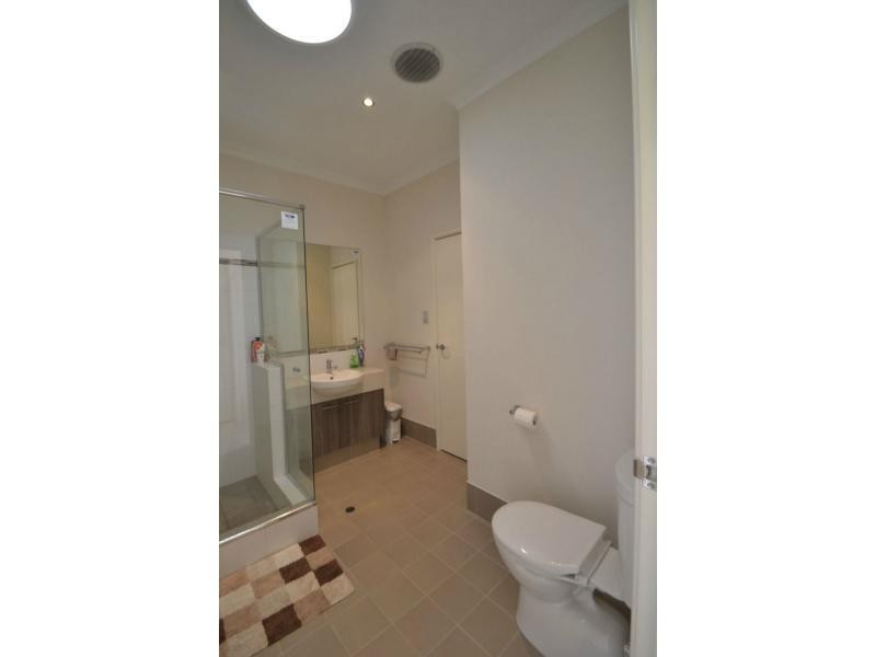 10 B Echo Way, Butler WA 6036