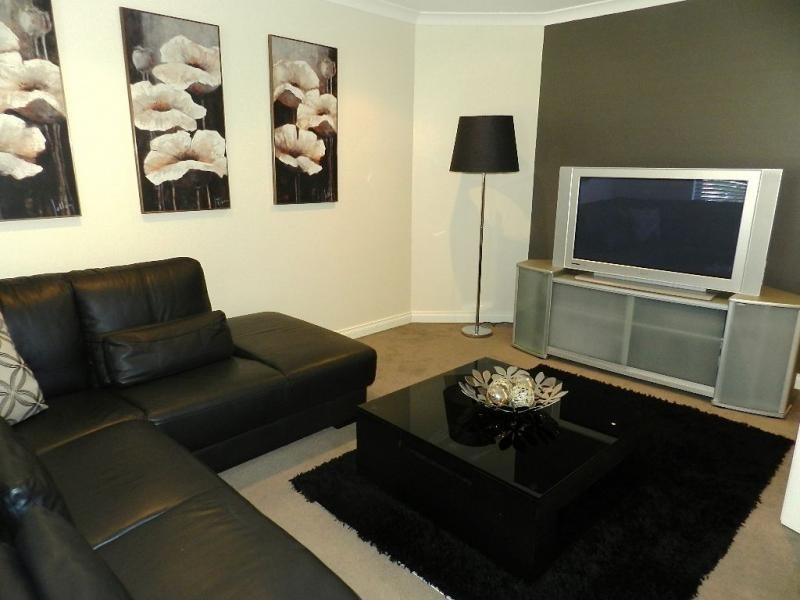 8 Hewlett Turn, Tapping WA 6065