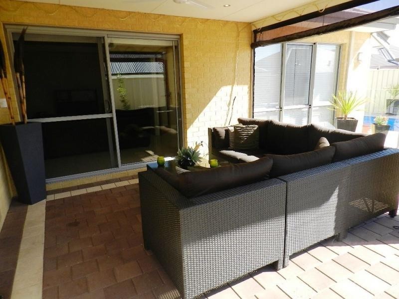 8 Hewlett Turn, Tapping WA 6065