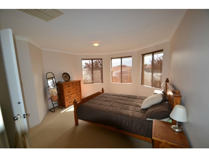 21 Prudhoe Mews, Ridgewood WA 6030