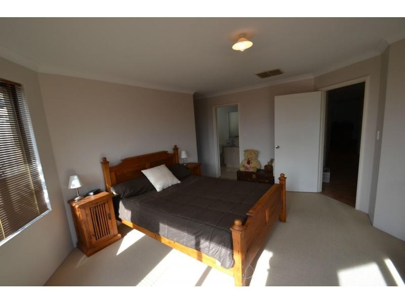 21 Prudhoe Mews, Ridgewood WA 6030