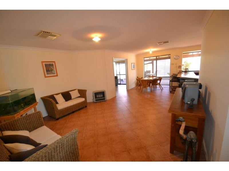 21 Prudhoe Mews, Ridgewood WA 6030