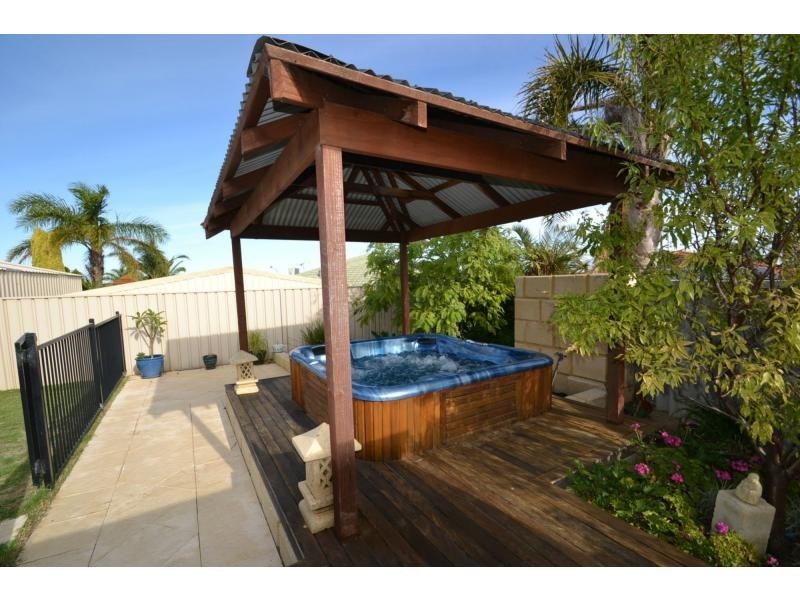 21 Prudhoe Mews, Ridgewood WA 6030