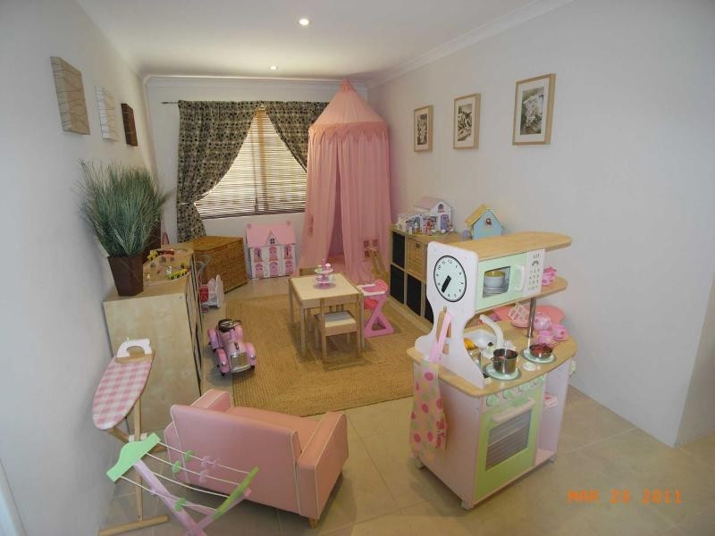 4 Agasse Way, Tapping WA 6065