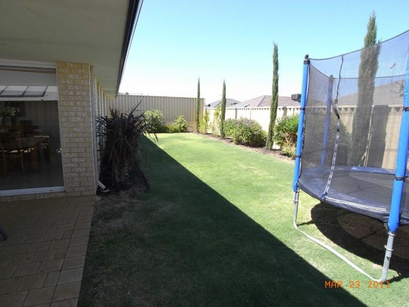 4 Agasse Way, Tapping WA 6065