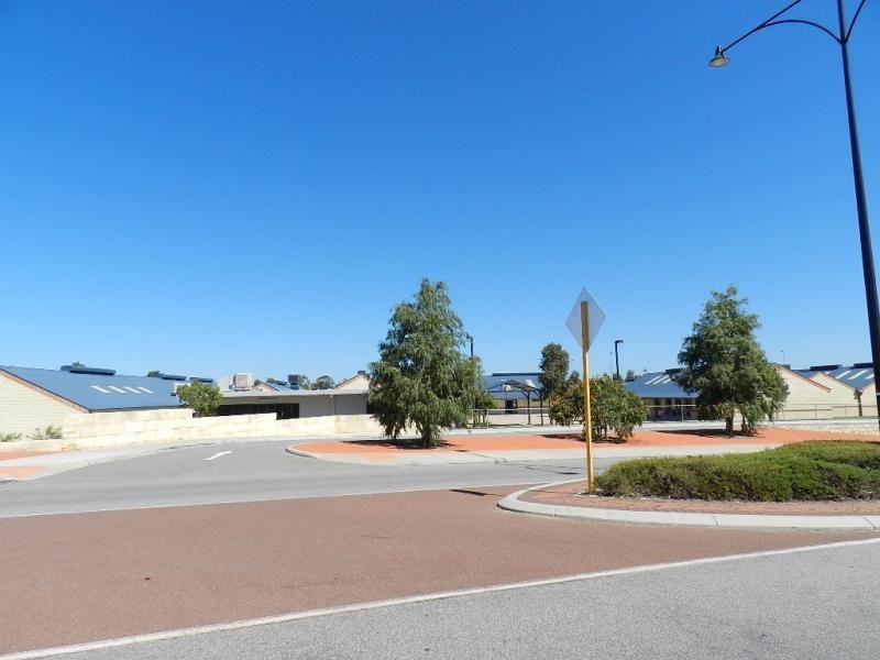 52 Tandara Fairway, Tapping WA 6065