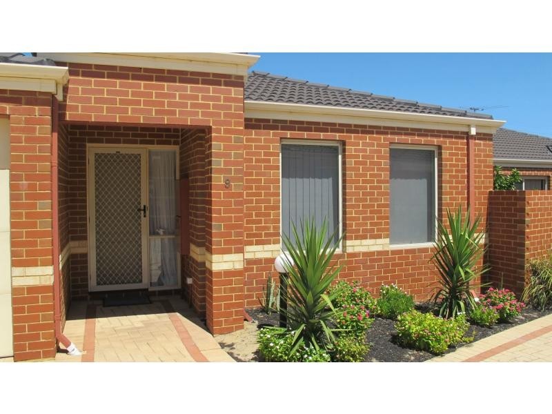 9/5 Yarra Court, Carramar WA 6031