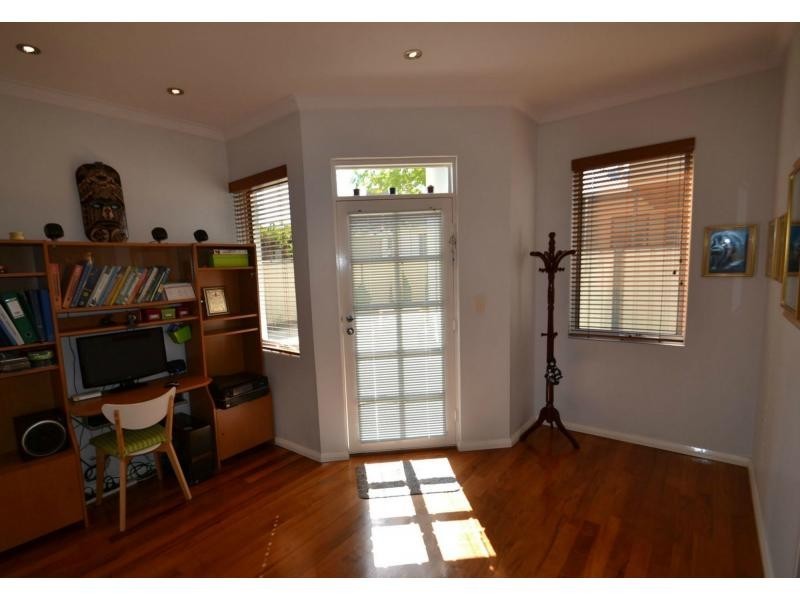 133a Alice Street, Doubleview WA 6018