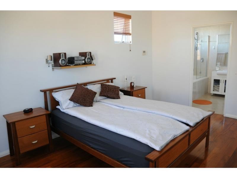 133a Alice Street, Doubleview WA 6018