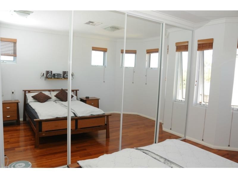 133a Alice Street, Doubleview WA 6018