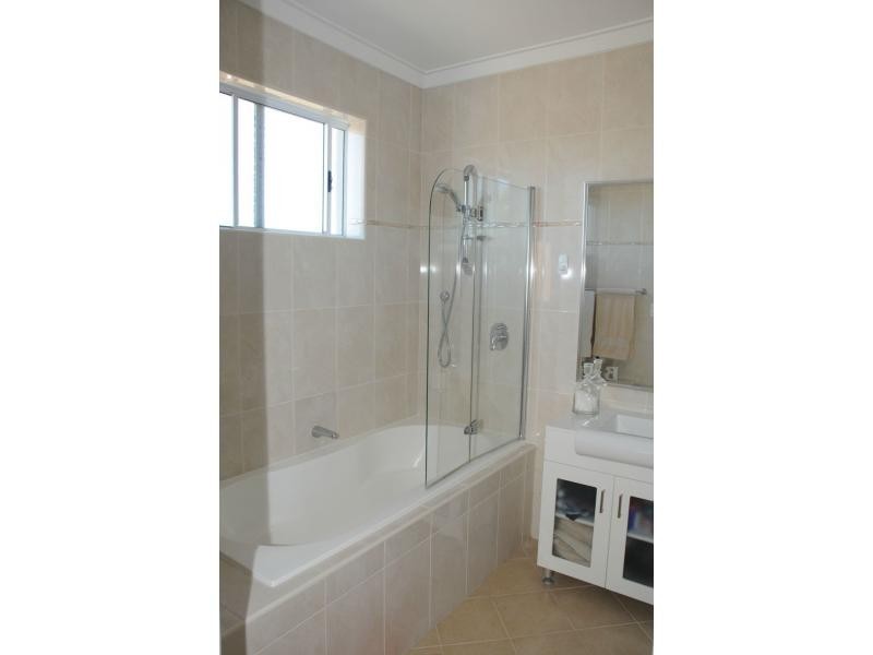 133a Alice Street, Doubleview WA 6018