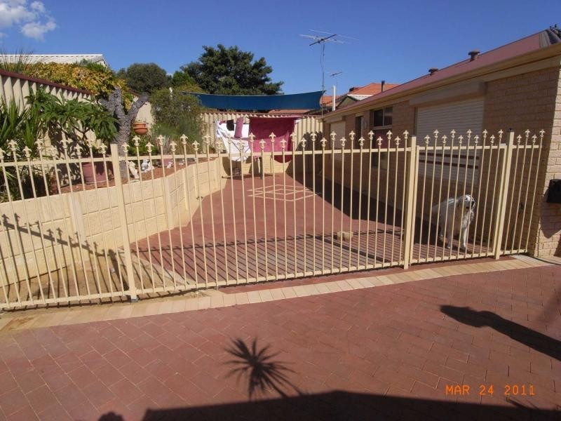 15 Greenock Gardens, Kinross WA 6028