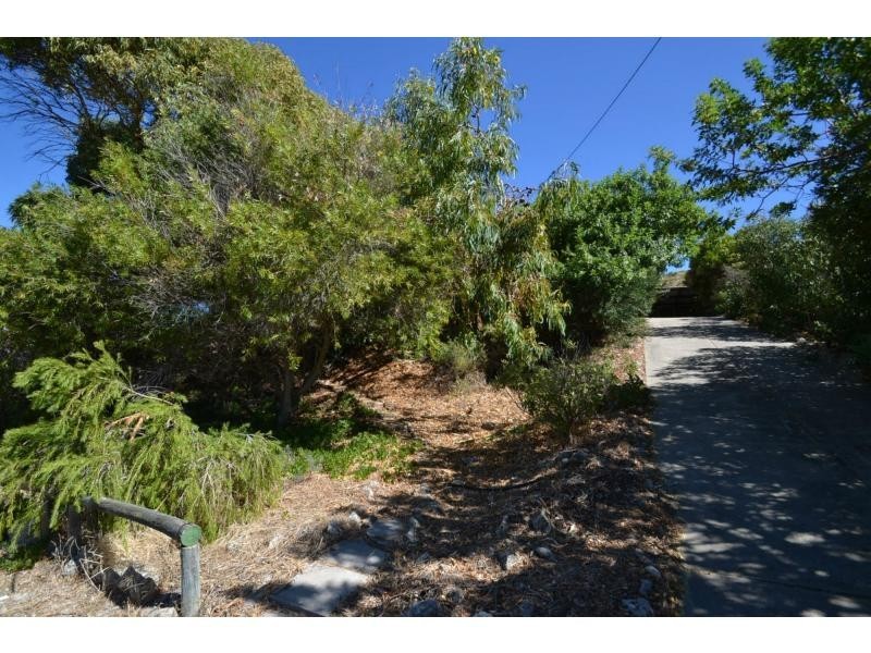 51 Hackney Way, Yanchep WA 6035