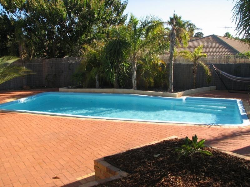 37 Hyland Crescent, Clarkson WA 6030