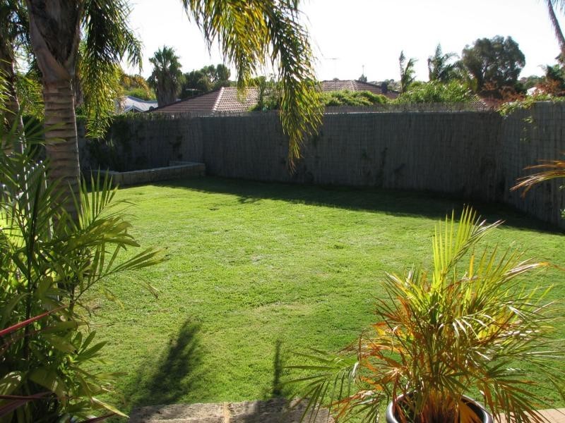 37 Hyland Crescent, Clarkson WA 6030