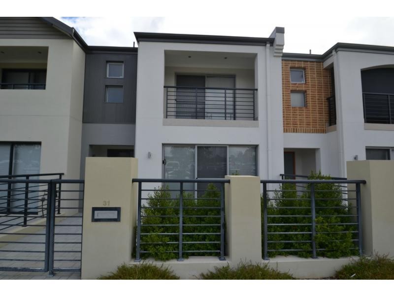 31 Ladera Drive, Clarkson WA 6030