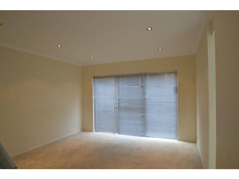 31 Ladera Drive, Clarkson WA 6030