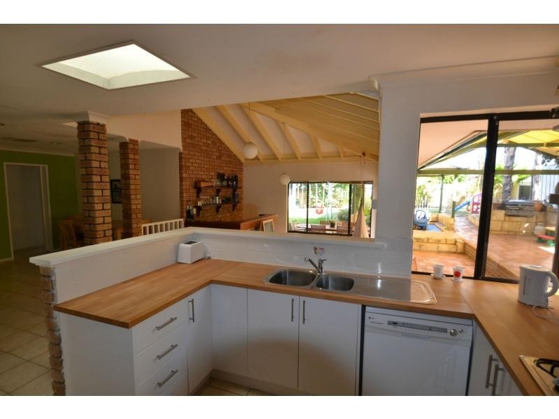 19 Minda Place, Wanneroo WA 6065