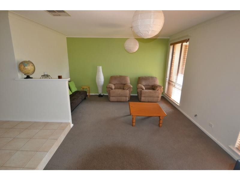 19 Minda Place, Wanneroo WA 6065