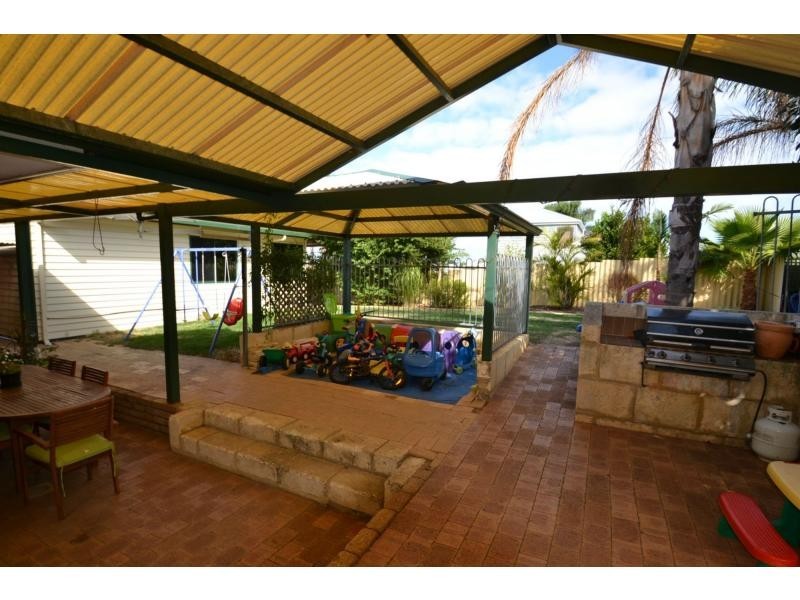 19 Minda Place, Wanneroo WA 6065