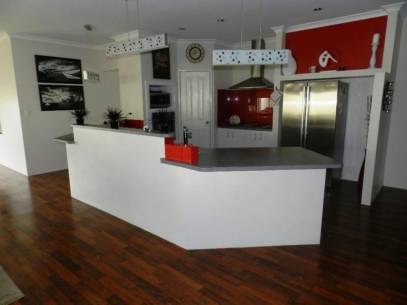 33 Collanda Circuit, Carramar WA 6031