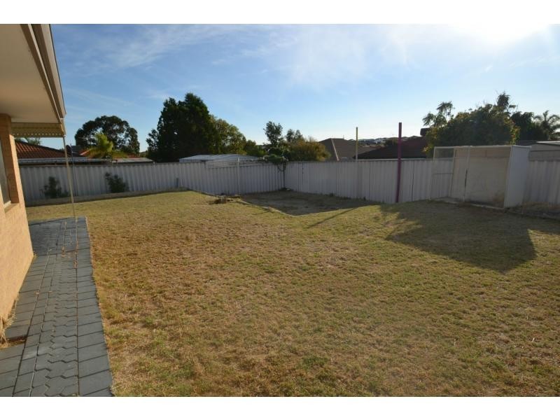 9 Helby Close, Merriwa WA 6030