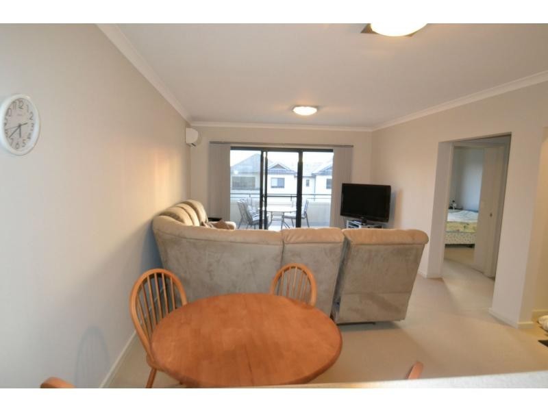 65/1 Sunlander Drive, Currambine WA 6028