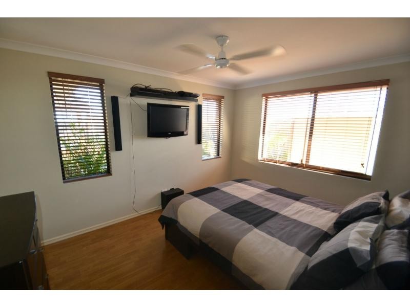 50 Dumaresq Loop, Quinns Rocks WA 6030