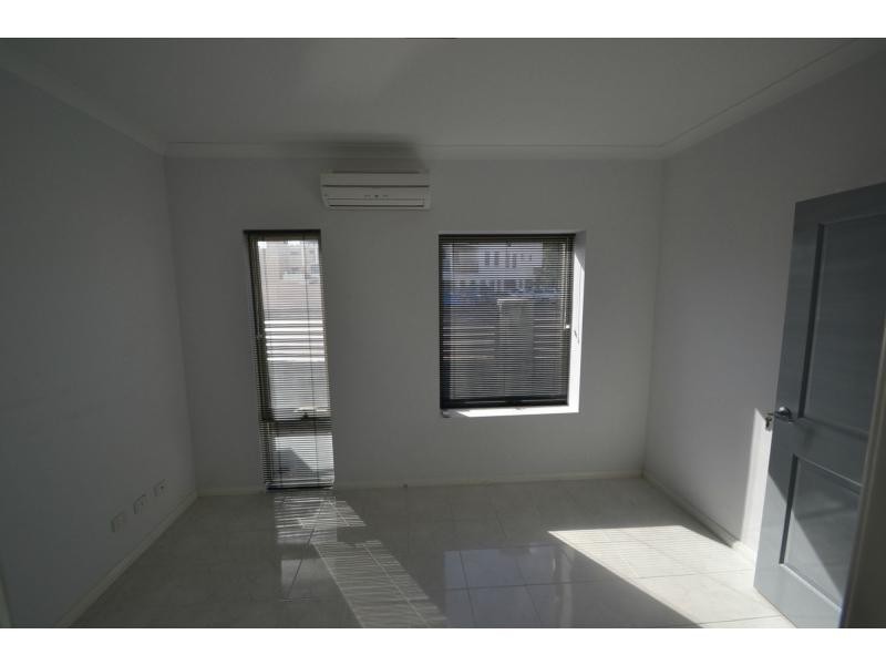 9 Hammersmith Court, Joondalup WA 6027