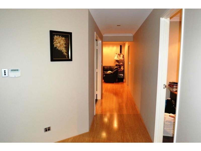 11 Pintail Pass, Tapping WA 6065