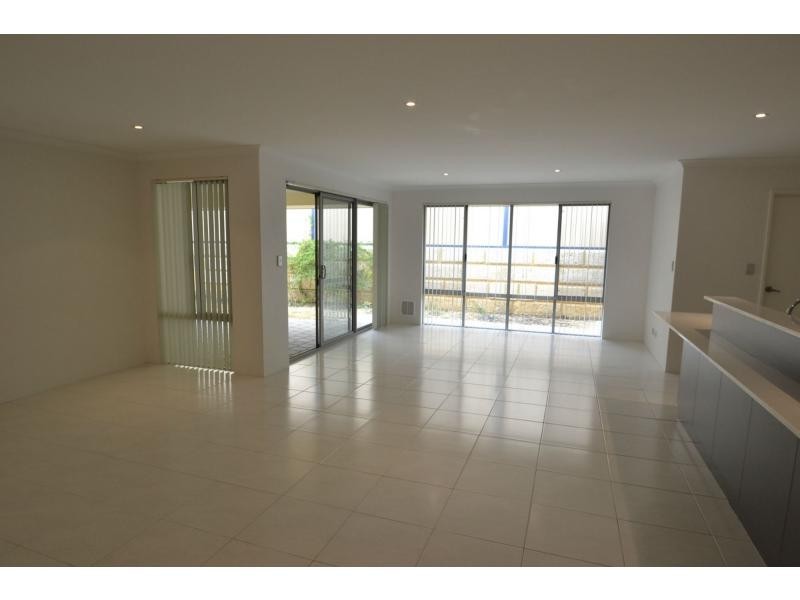 71 Spring Hill, Tapping WA 6065