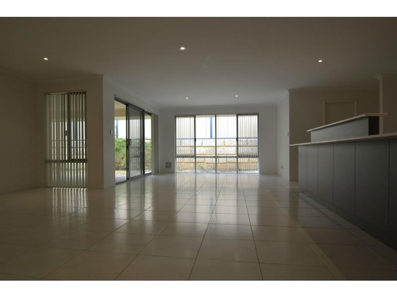 71 Spring Hill, Tapping WA 6065