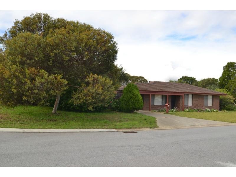 1 Fulwell Court, Yanchep WA 6035