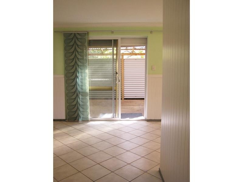 1 Winship Avenue, Wanneroo WA 6065