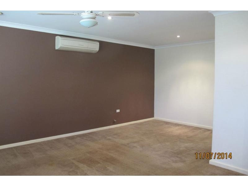 2 Manapouri Meander, Joondalup WA 6027