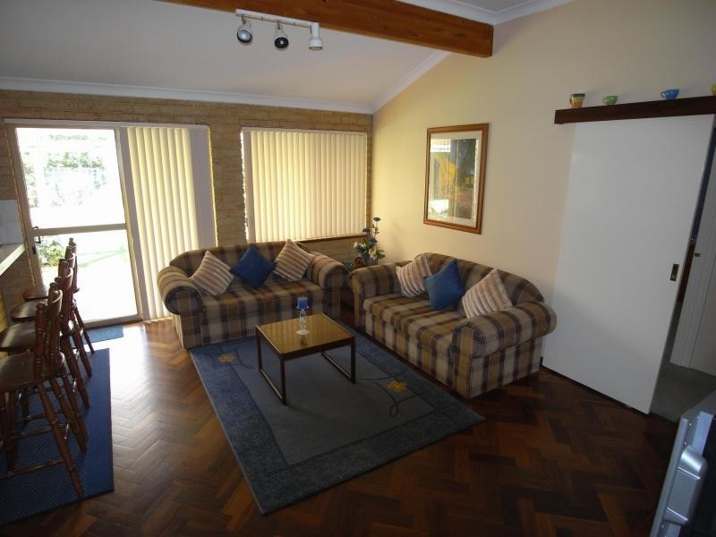 14 Altair Way, Beldon WA 6027