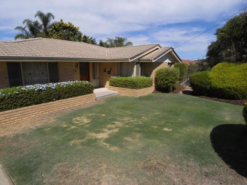 14 Altair Way, Beldon WA 6027