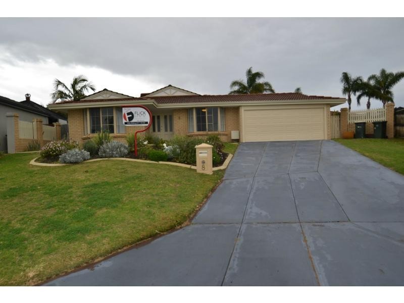 8 Riviera Court, Connolly WA 6027