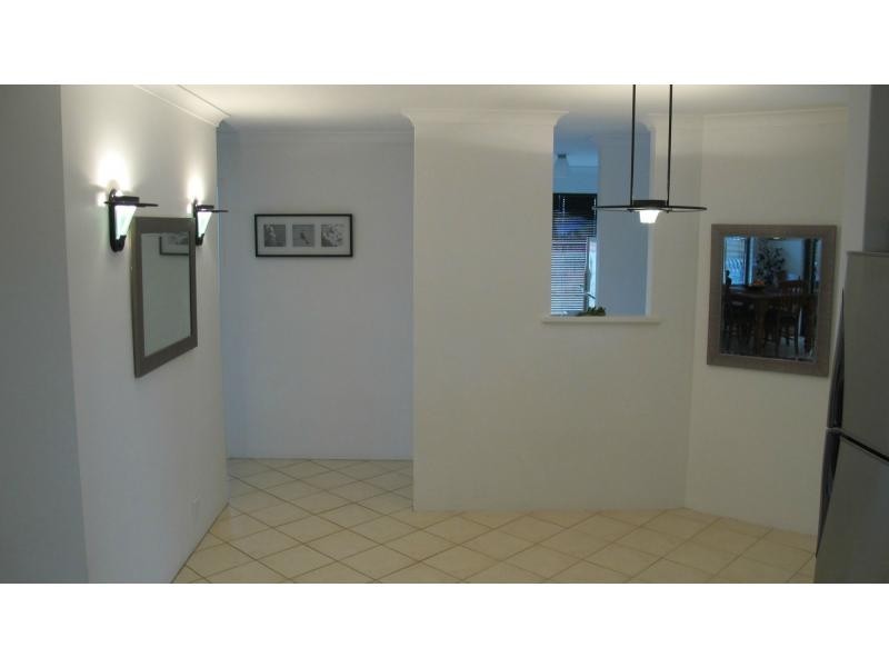 27 Brunel Court, Currambine WA 6028