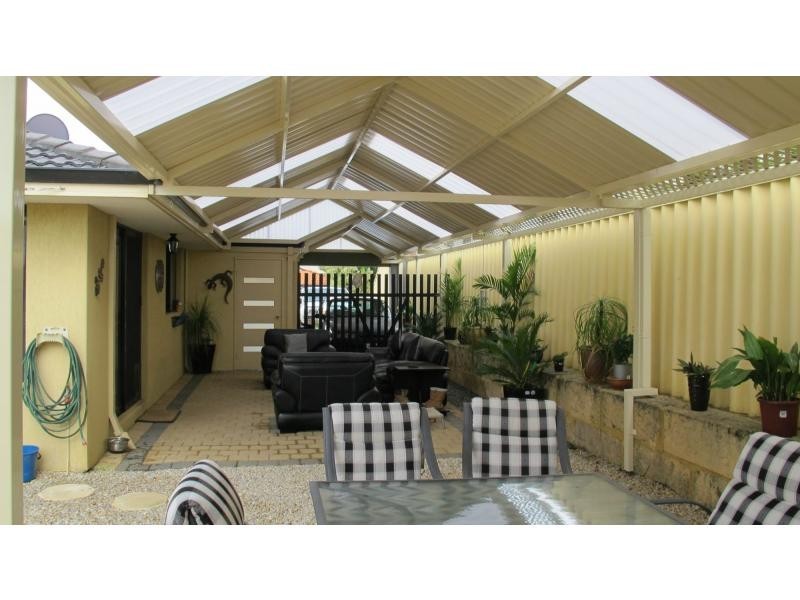 27 Brunel Court, Currambine WA 6028