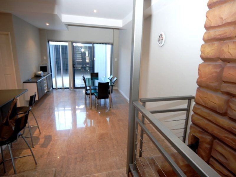 54 Lakeside Drive, Joondalup WA 6027