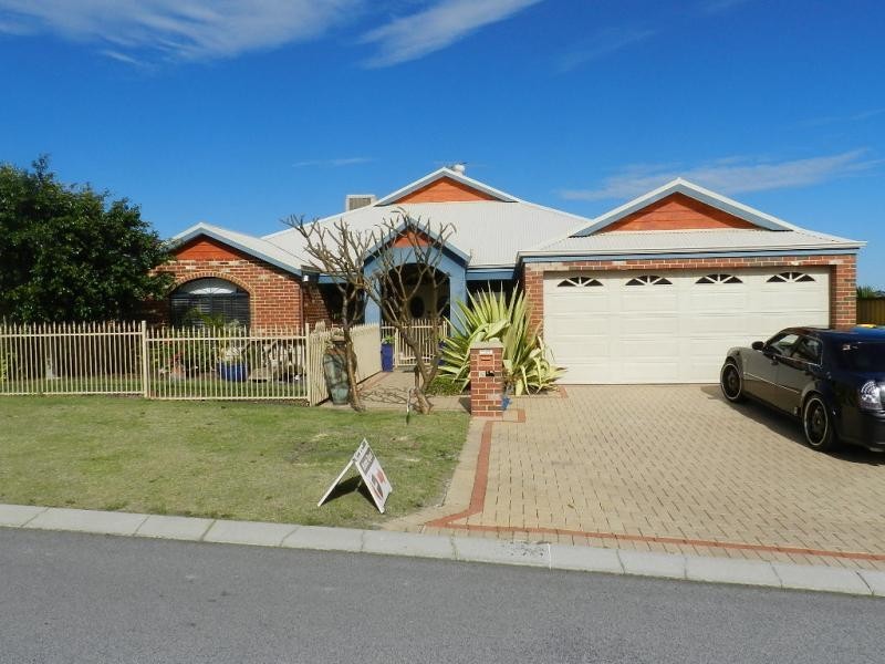 4 Seurat Loop, Ashby WA 6065