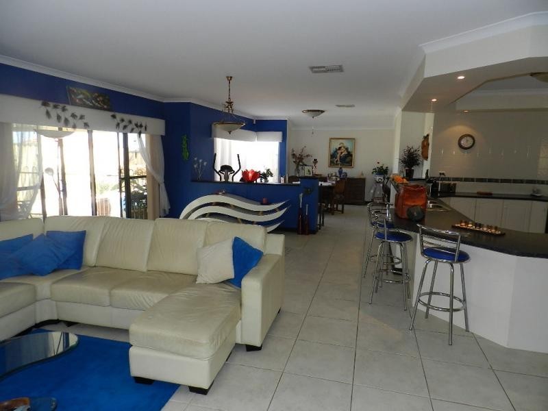 4 Seurat Loop, Ashby WA 6065