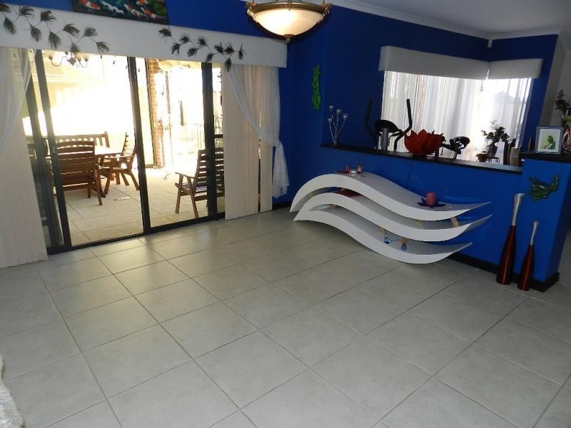4 Seurat Loop, Ashby WA 6065