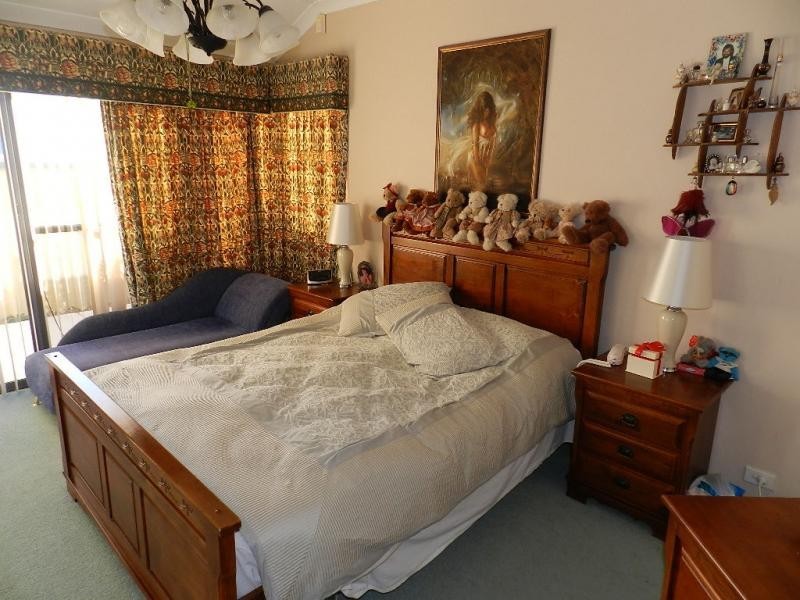 4 Seurat Loop, Ashby WA 6065